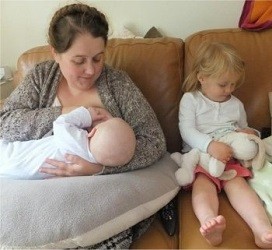 Image of Amber with her children