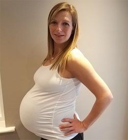 Image of pregnant Felicity Miller